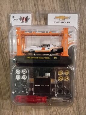 Machine IROC-Z Black and Silver Packaging